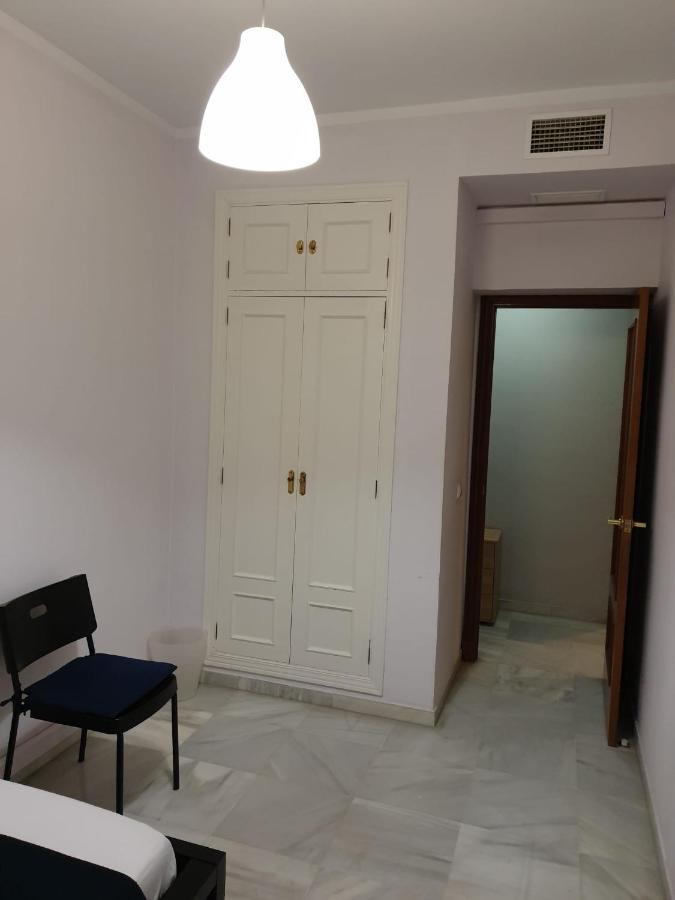 Santa Ana - Palacio Del Infantado Sevilla Bagian luar foto